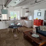 Les Jardins De Shambhala Vakantiehuis *