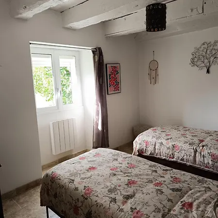 Les Jardins De Shambhala Casa de Férias *